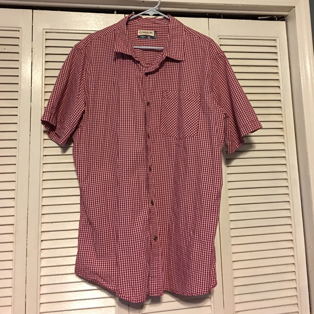 EUC Men's Short Sleeve‎ Button Down Shirt